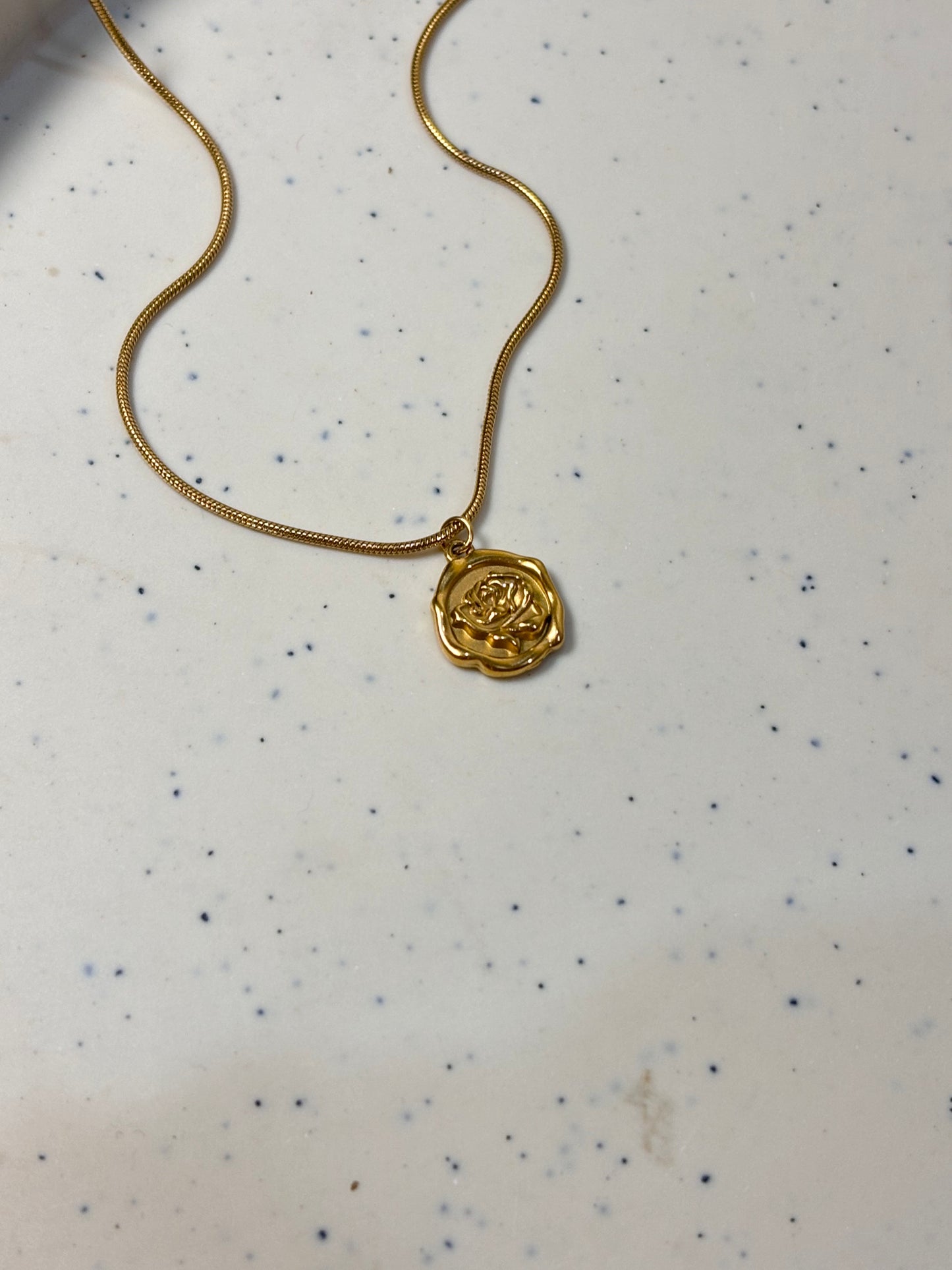Rosette Necklace