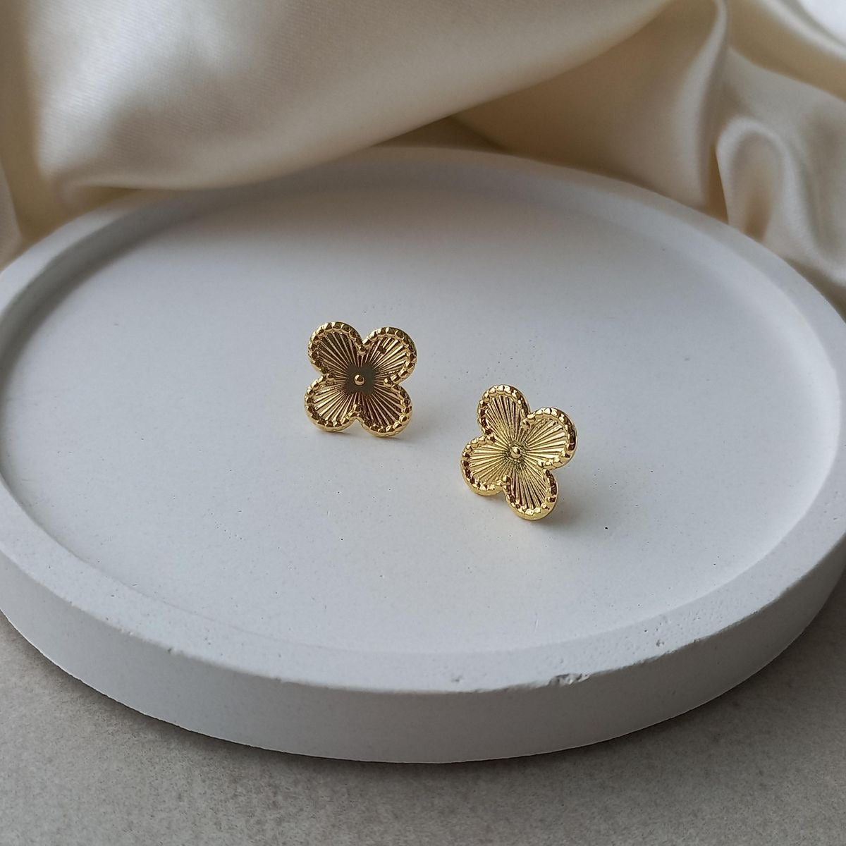 Clover Earrings