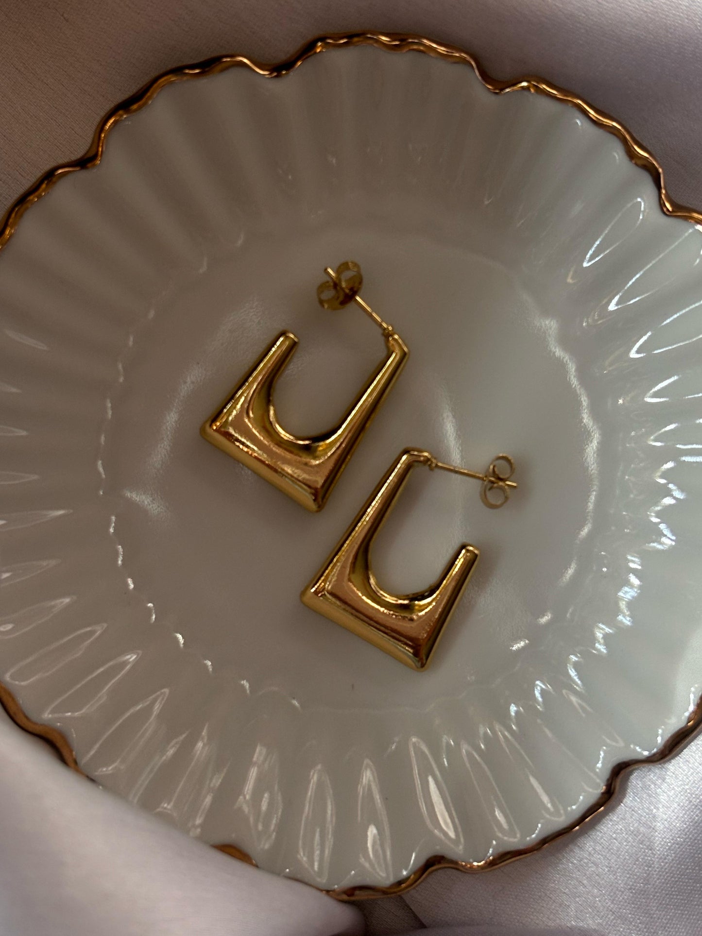 Bijou Hoops