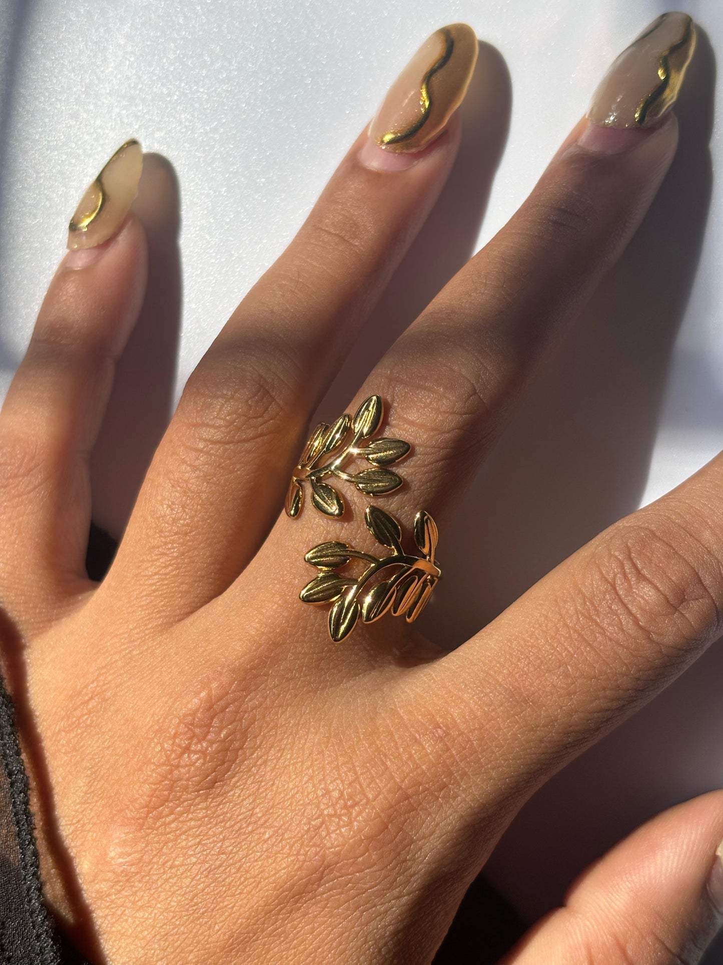 Lush Minimalist Ring