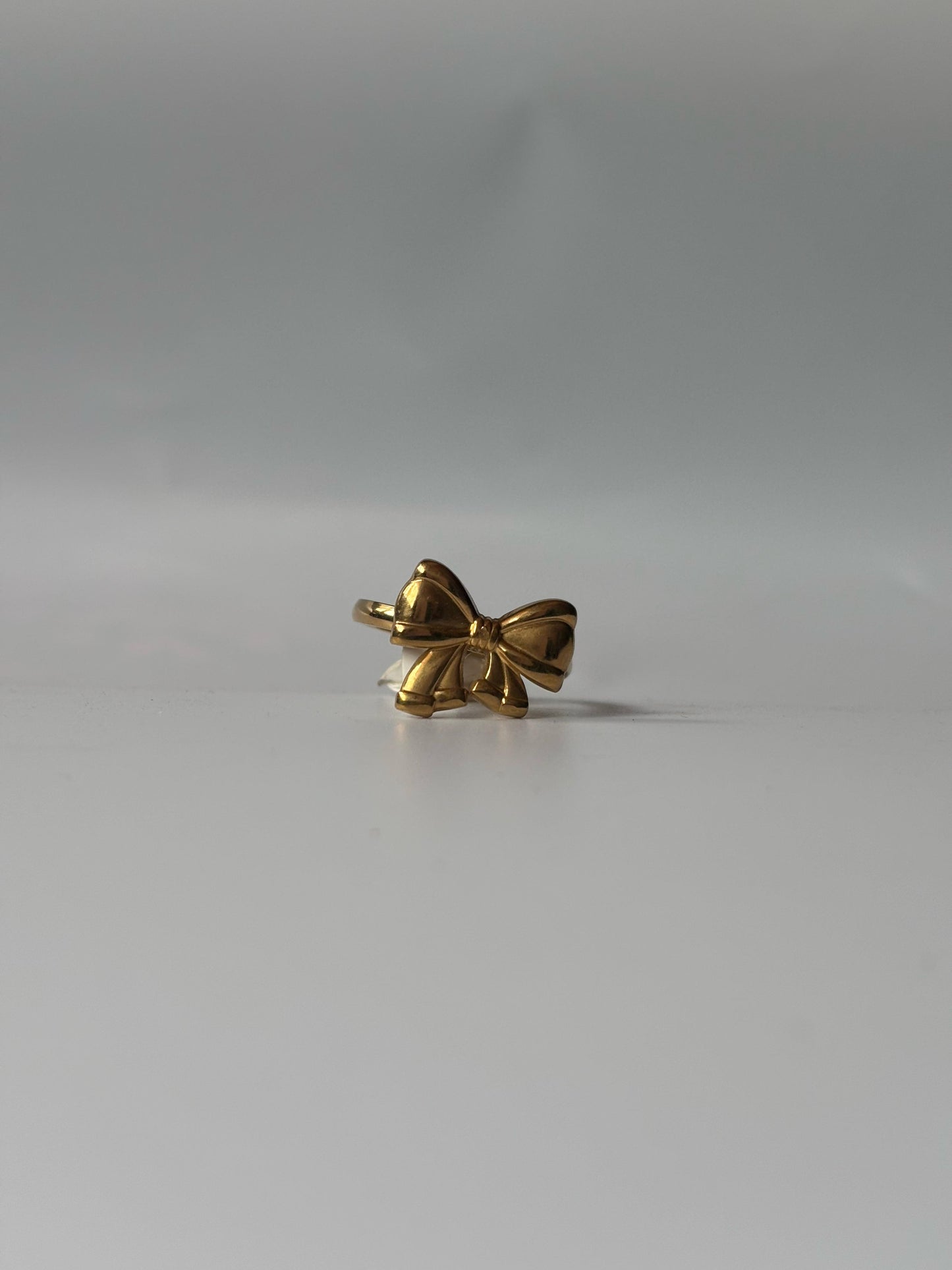 Bow Minimalist Ring