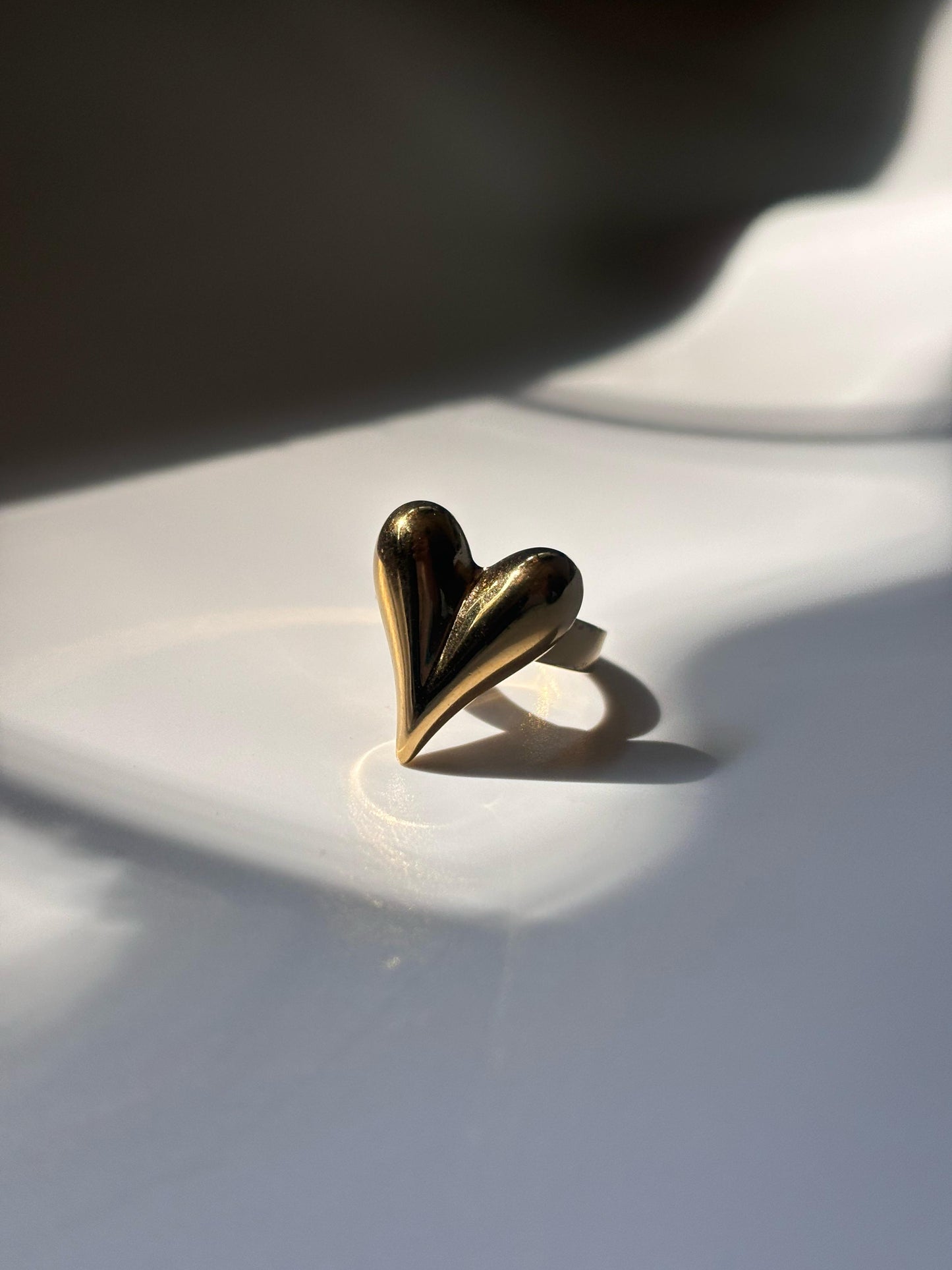 Hearty Bold Ring