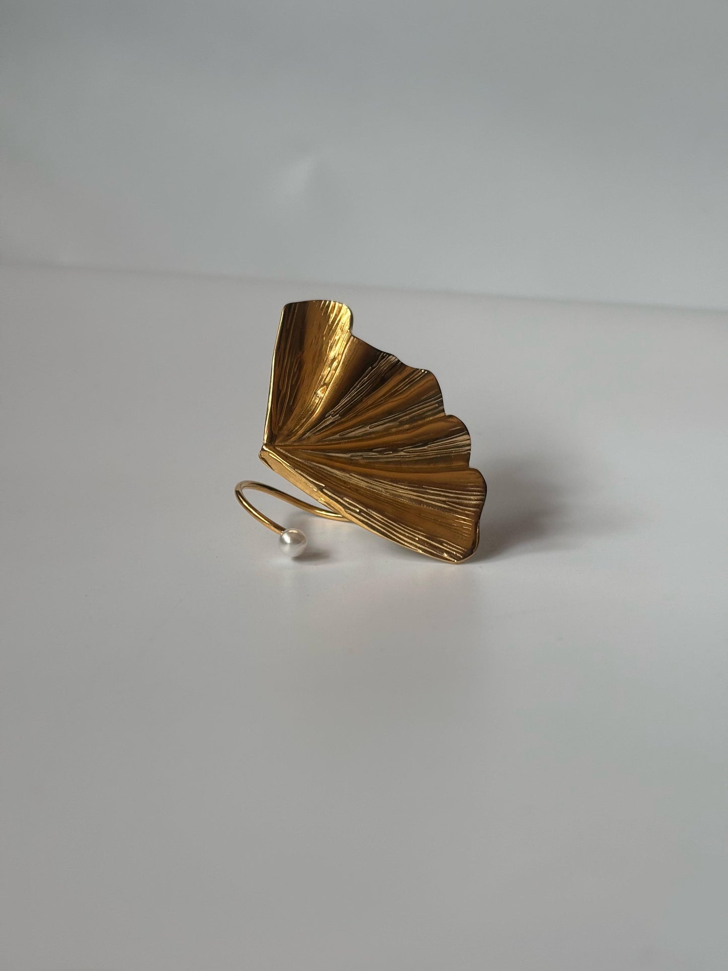 Merlin Bold Ring