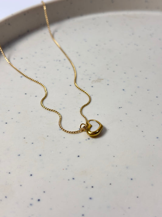 Clina Necklace