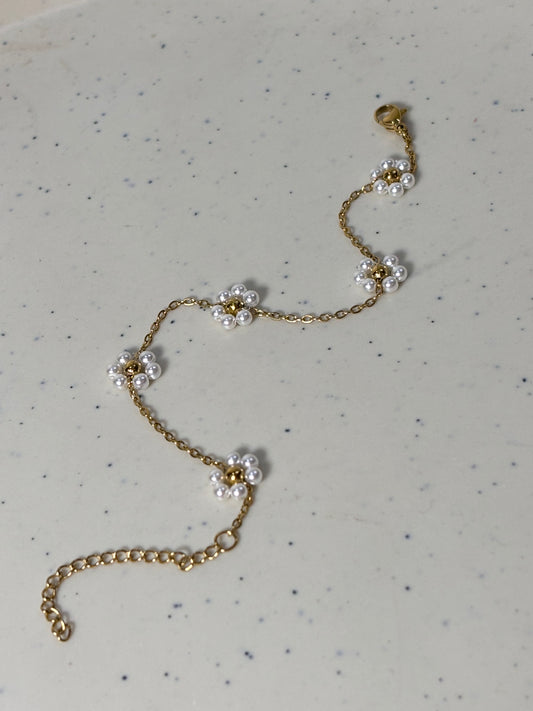 Daisy Bracelet