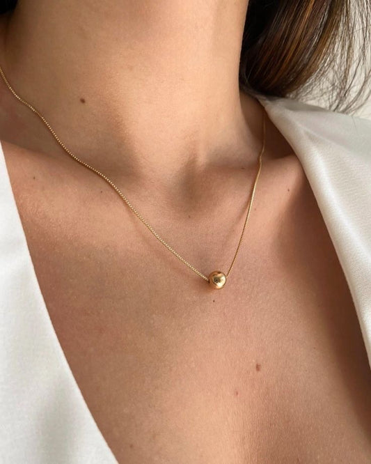 Moi Necklace