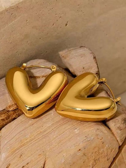 Elizabeth Hoops