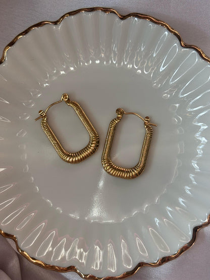 Rosa Hoops