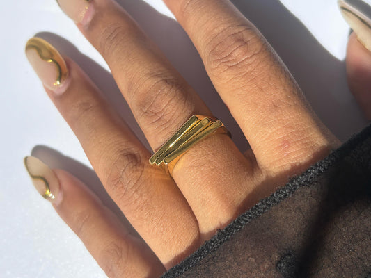 Willow Minimalist Ring