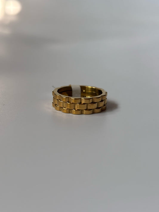 Vulcan Bold Ring