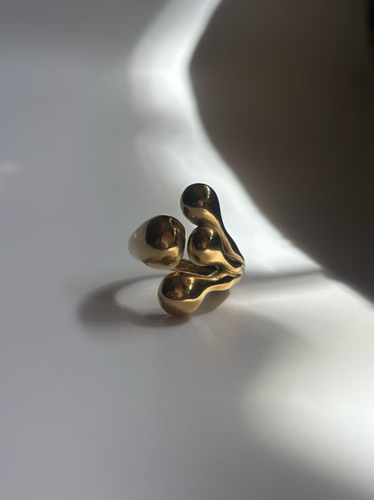 Charon Bold Ring